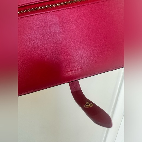 Grained Shiny Calfskin Large Multifunction Strap Wallet - Picture 4 of 11